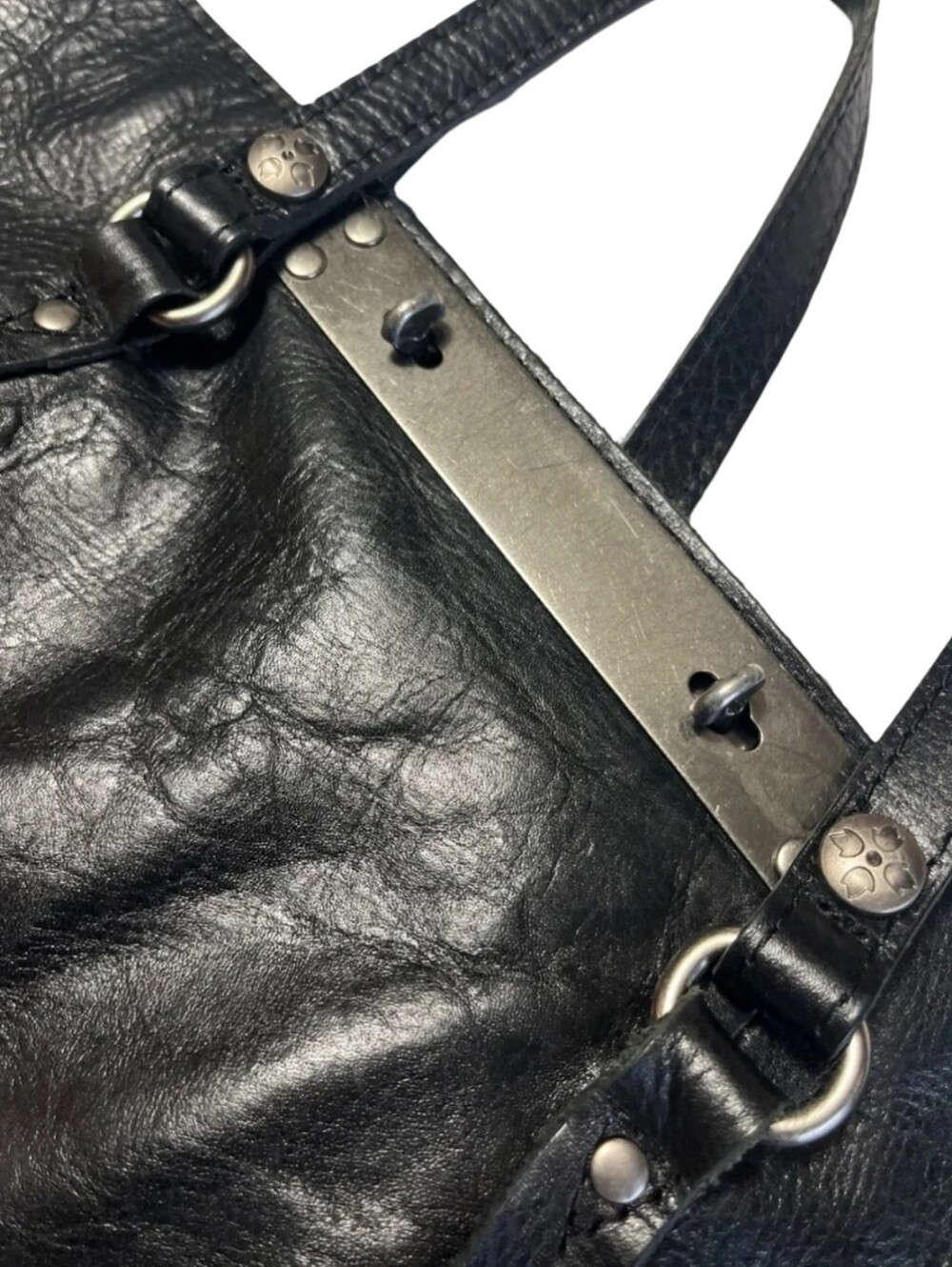 Patricia Nash Black Leather Studded Tote Bag Silver Hardware Metal Bar Detail - Picture 6 of 14